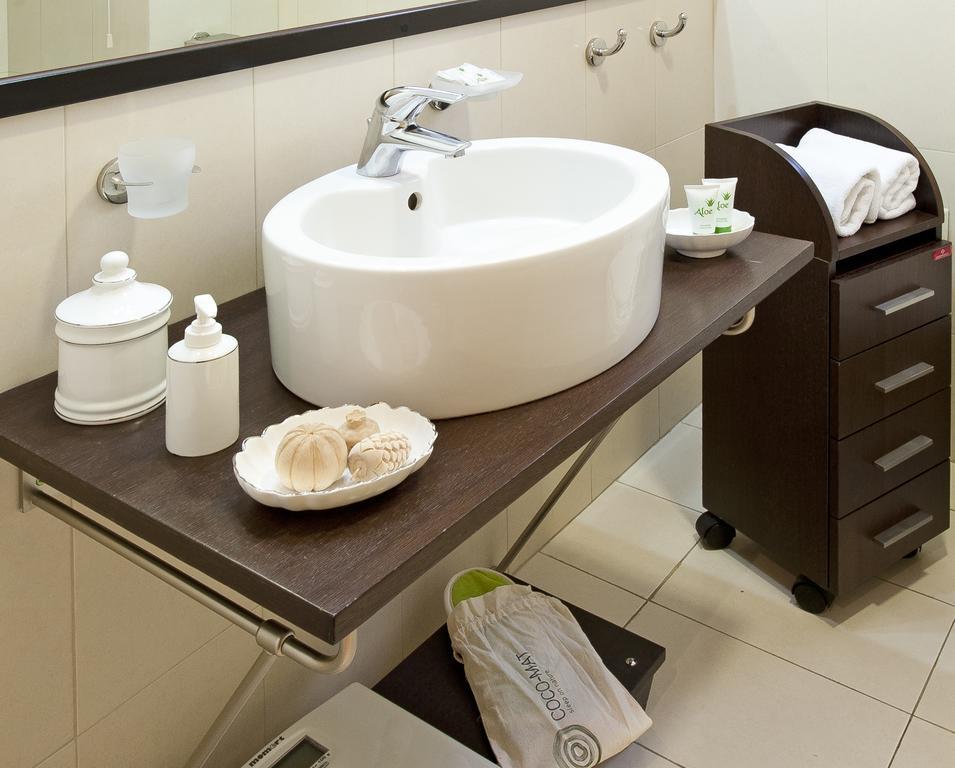 بيرايوس Efplias Hotel Apartments المظهر الخارجي الصورة